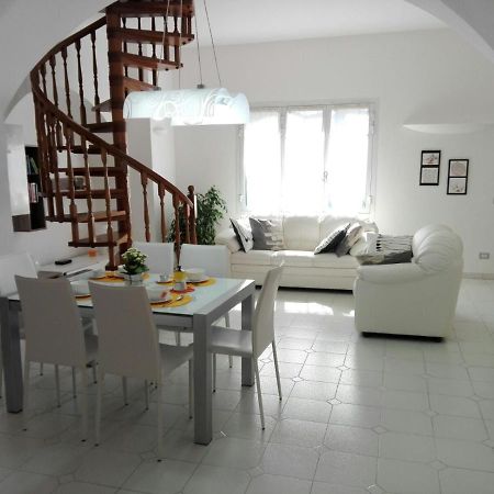 Tramonti E Mare 2 Villa Cipressa ภายนอก รูปภาพ